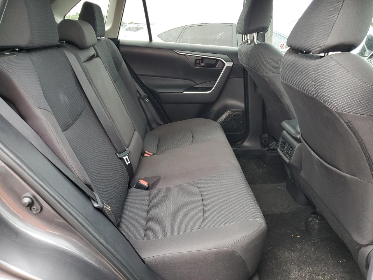 2024 Toyota Rav4 Le VIN: 2T3H1RFV7RW317256 Lot: 63026254