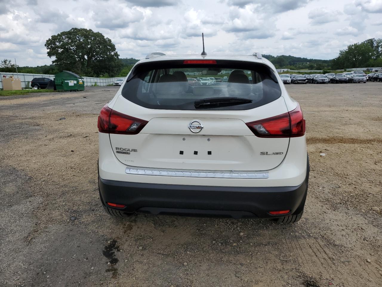 2018 Nissan Rogue Sport S VIN: JN1BJ1CR2JW288532 Lot: 62247714