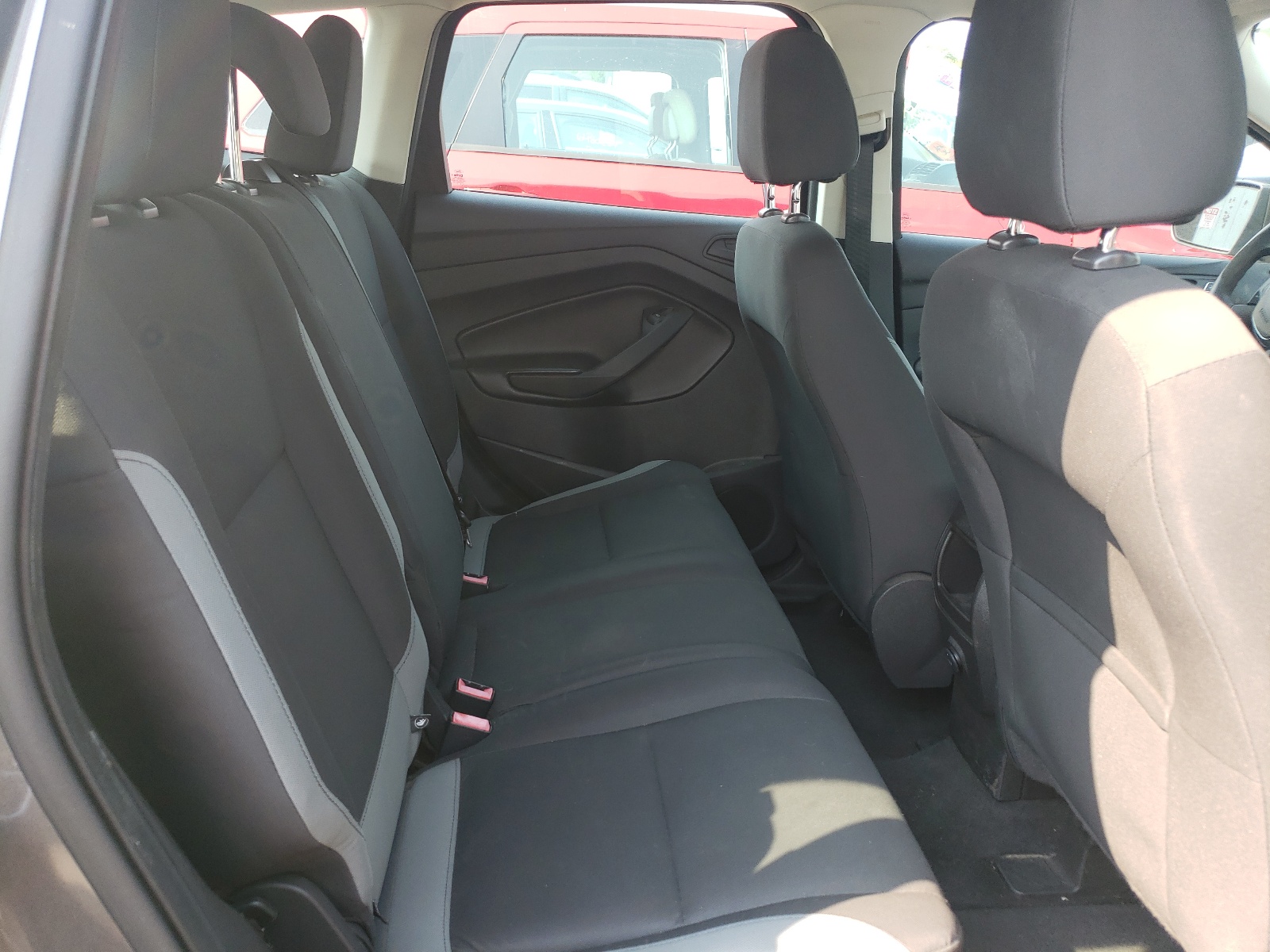 1FMCU0F72EUA98210 2014 Ford Escape S