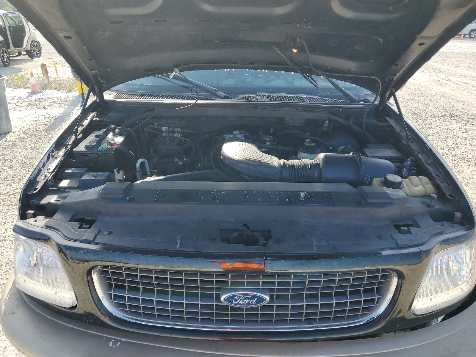 1FMRU17L7WLA36059 1998 Ford Expedition