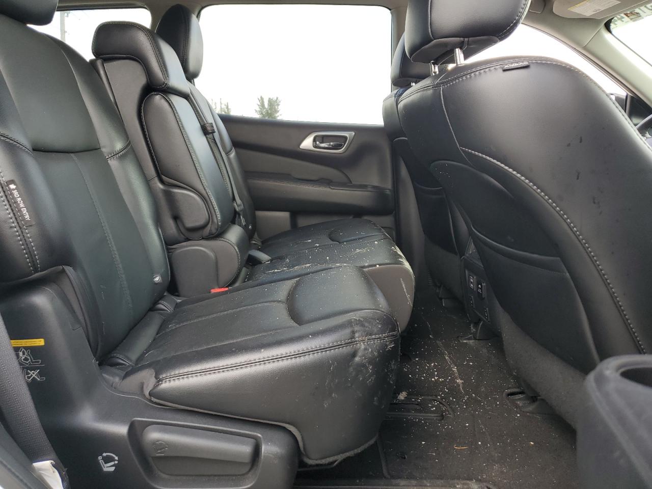 2018 Nissan Pathfinder S VIN: 5N1DR2MN8JC627646 Lot: 61319144