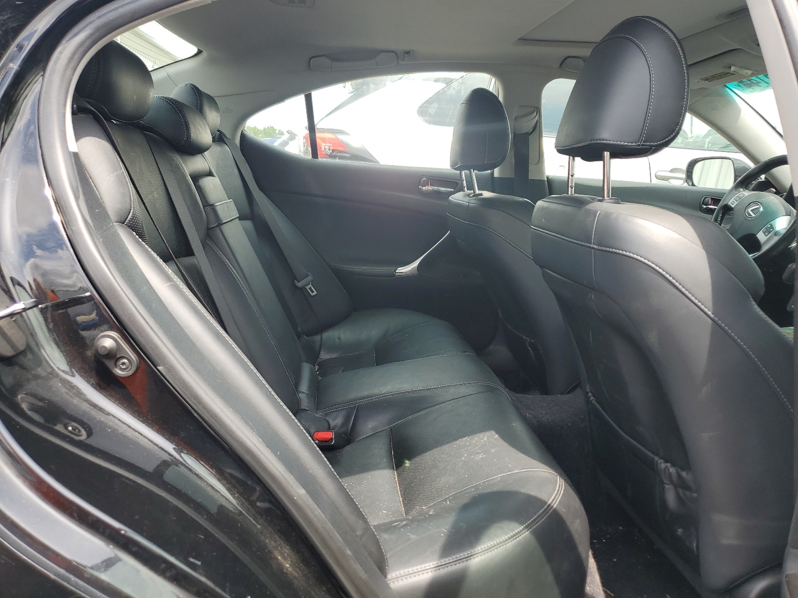 JTHCF5C22B5048951 2011 Lexus Is 250