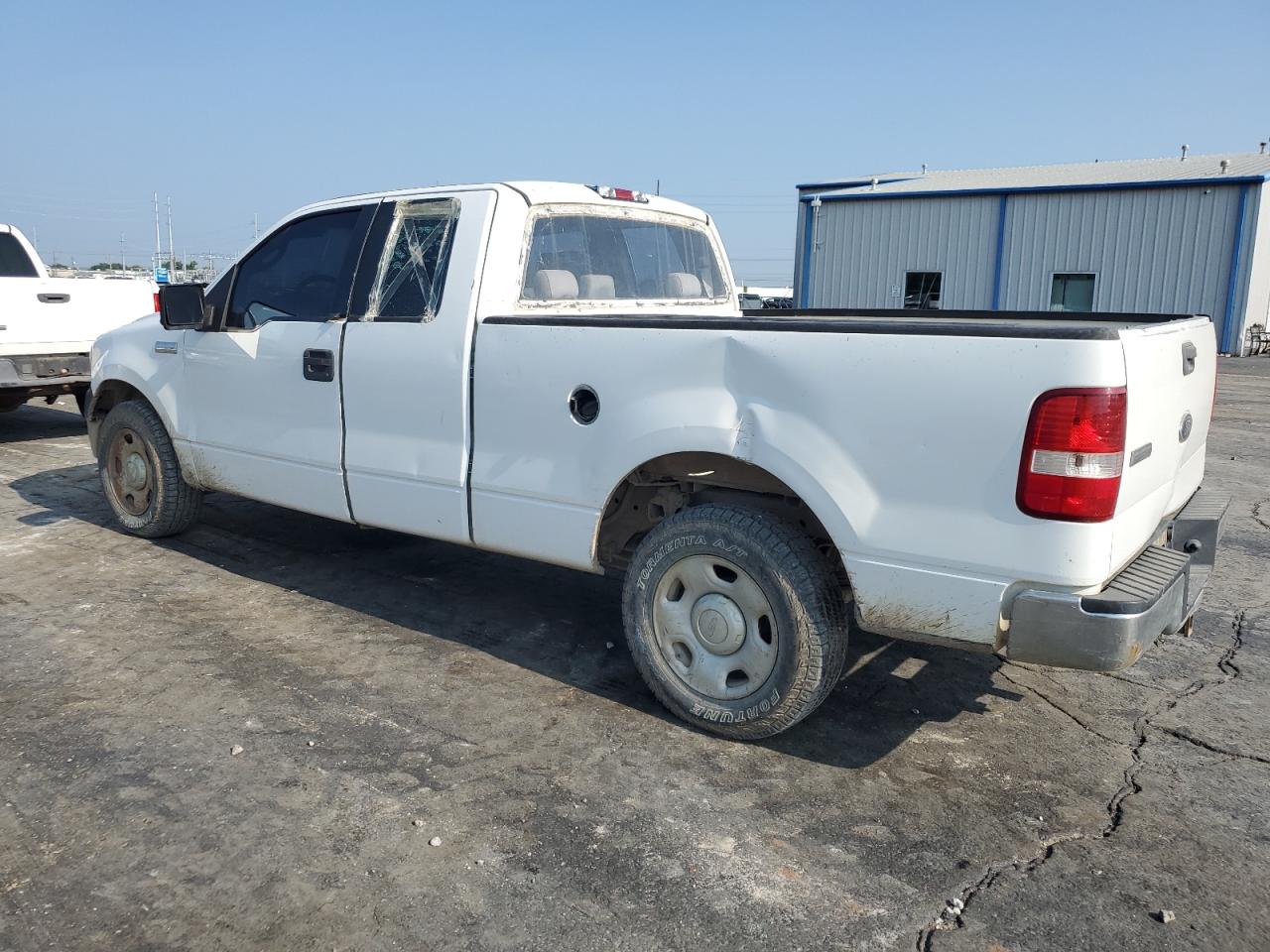 2005 Ford F-150 - Image 2