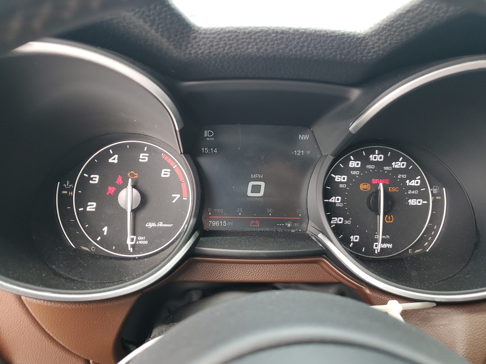 ZASFAKNN2J7B90682 2018 Alfa Romeo Stelvio Ti Sport