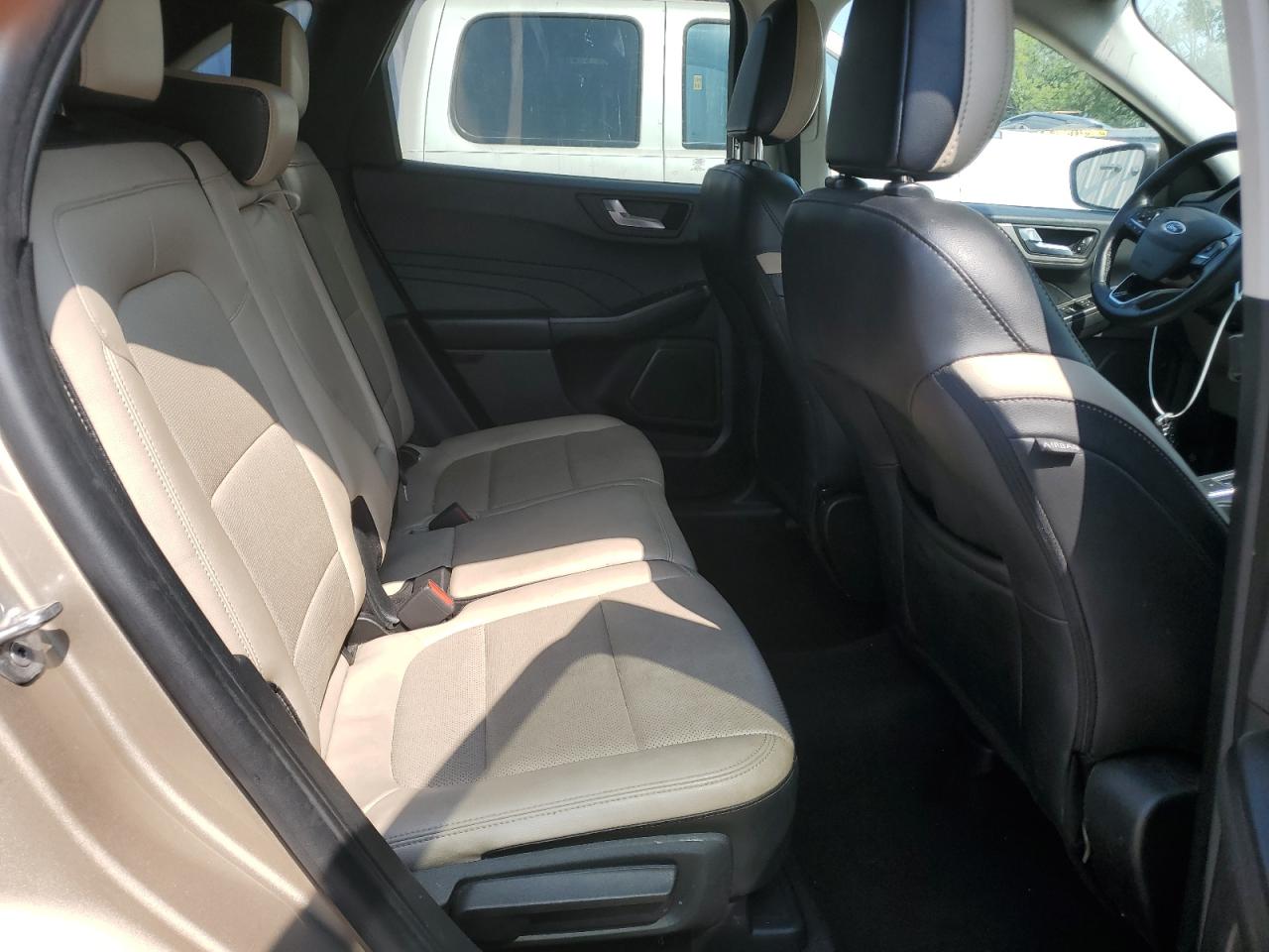 2021 Ford Escape Sel VIN: 1FMCU9H62MUA64839 Lot: 64024644