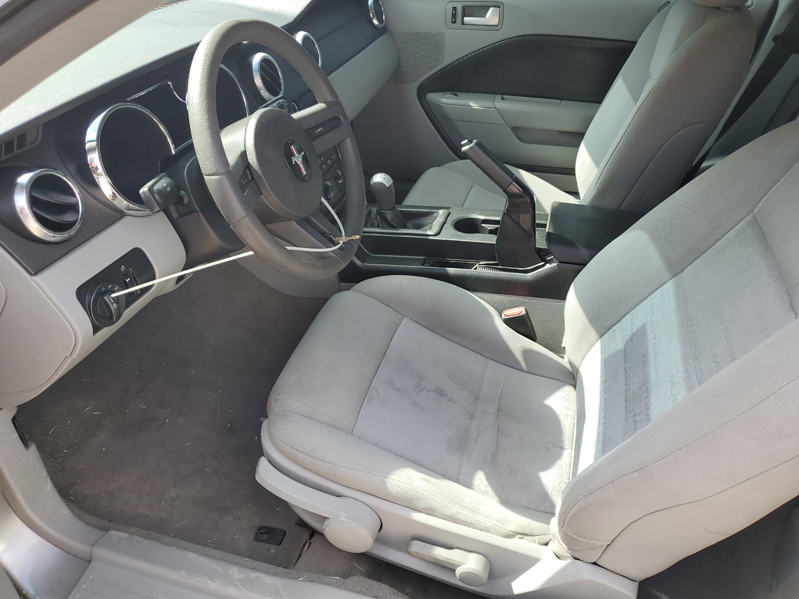 1ZVHT80N485191647 2008 Ford Mustang