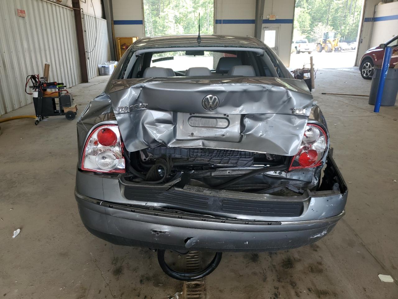 2004 Volkswagen Passat Gl Tdi VIN: WVWME63B14P331525 Lot: 61851054