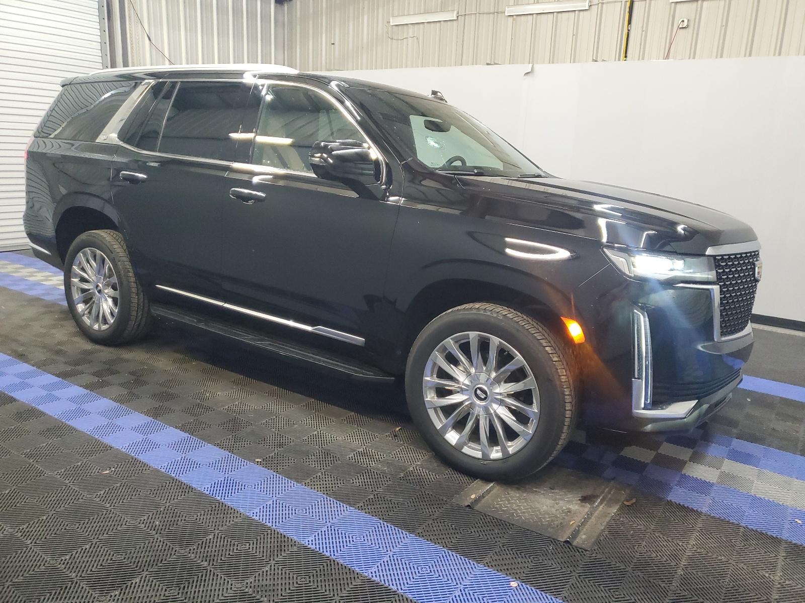 2024 Cadillac Escalade Premium Luxury vin: 1GYS3BKL2RR275665