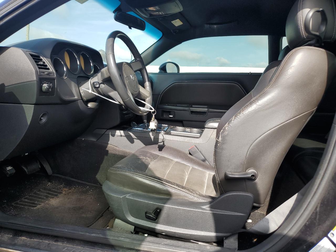 2010 Dodge Challenger R/T VIN: 2B3CJ5DT4AH232711 Lot: 64913134