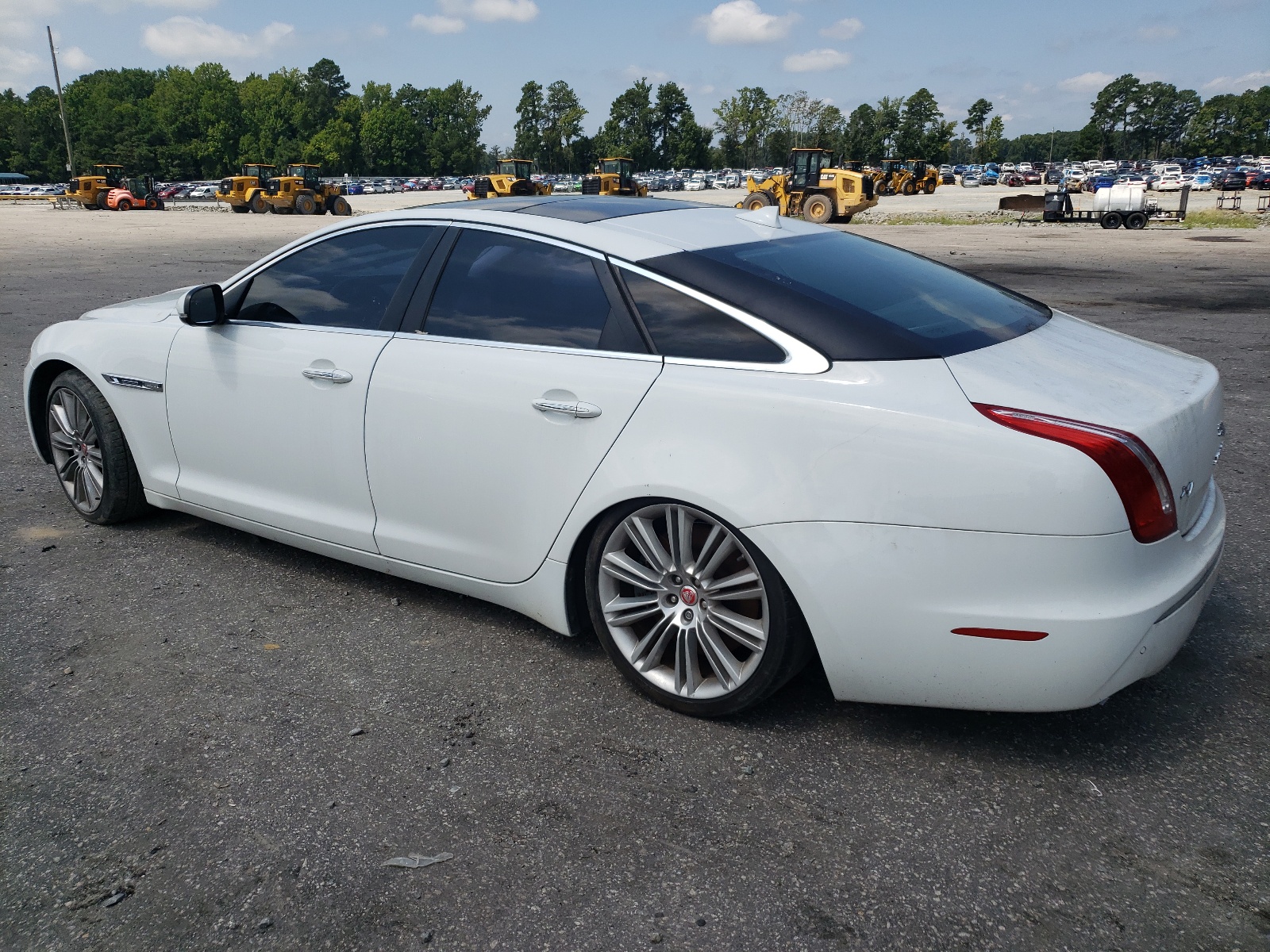 2014 Jaguar Xj Supercharged vin: SAJWA1GT2EMV70418