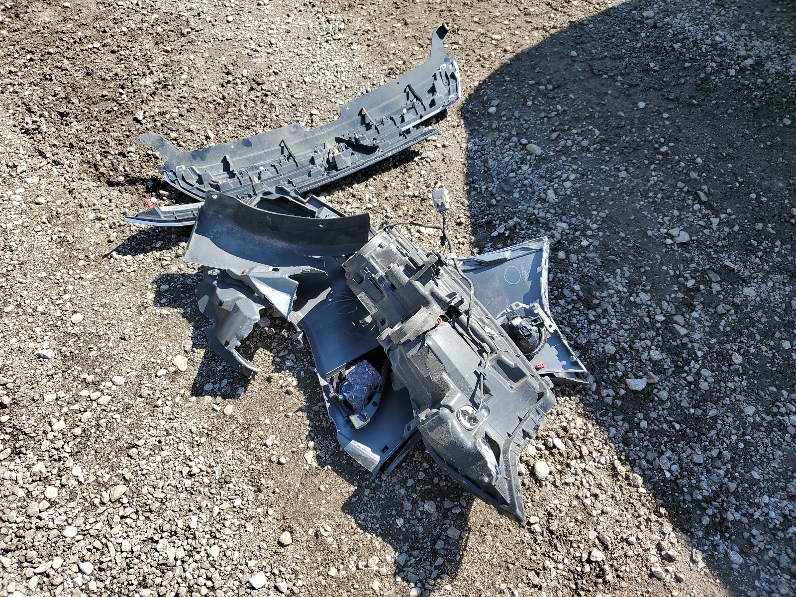 JA4AZ2A31LZ612278 2020 Mitsubishi Outlander Es