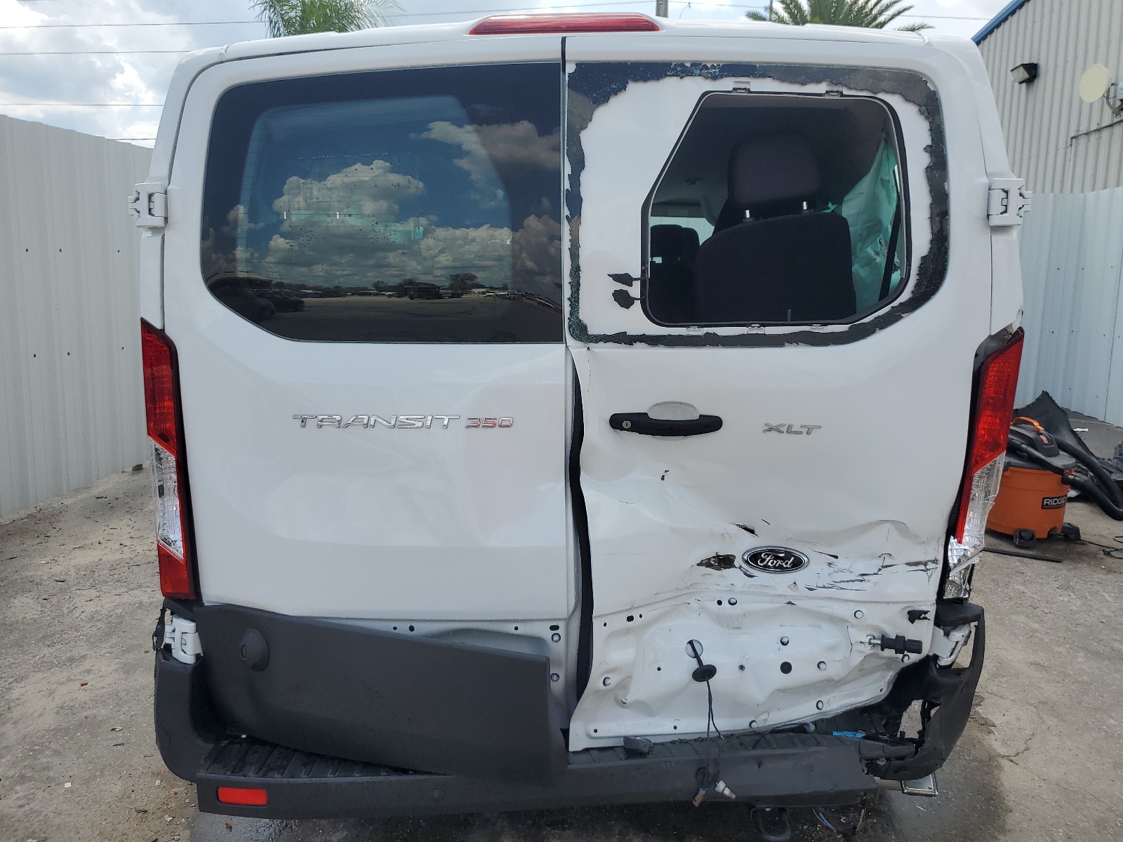 1FBAX2Y88RKA47904 2024 Ford Transit T-350