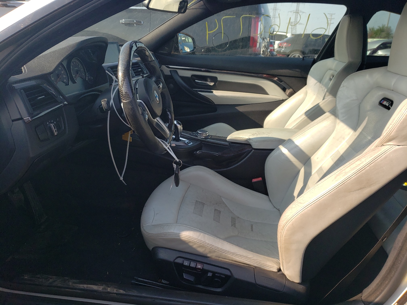 WBS3R9C58FK334975 2015 BMW M4