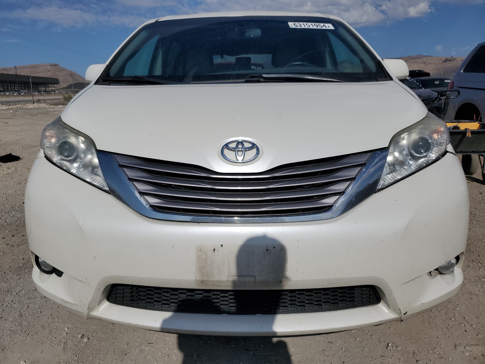 5TDYZ3DC7HS828991 2017 Toyota Sienna Xle