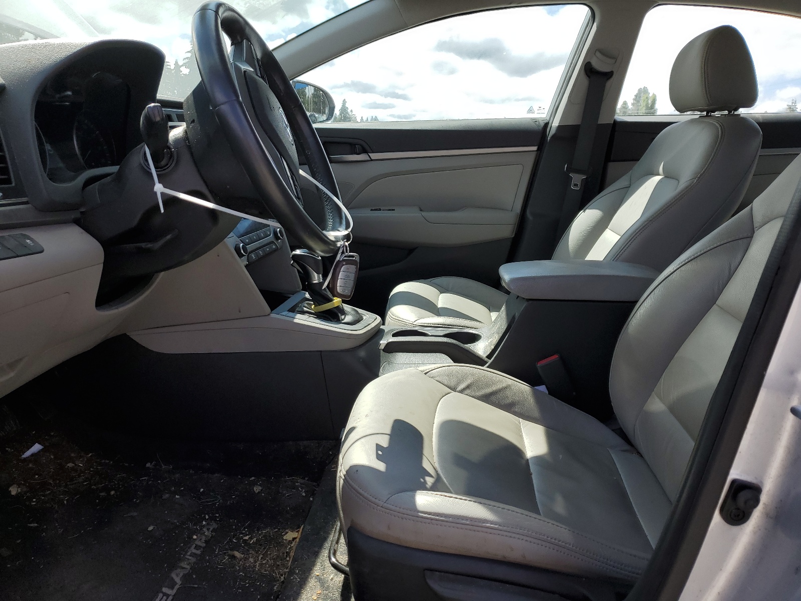 5NPD84LF6JH318324 2018 Hyundai Elantra Sel