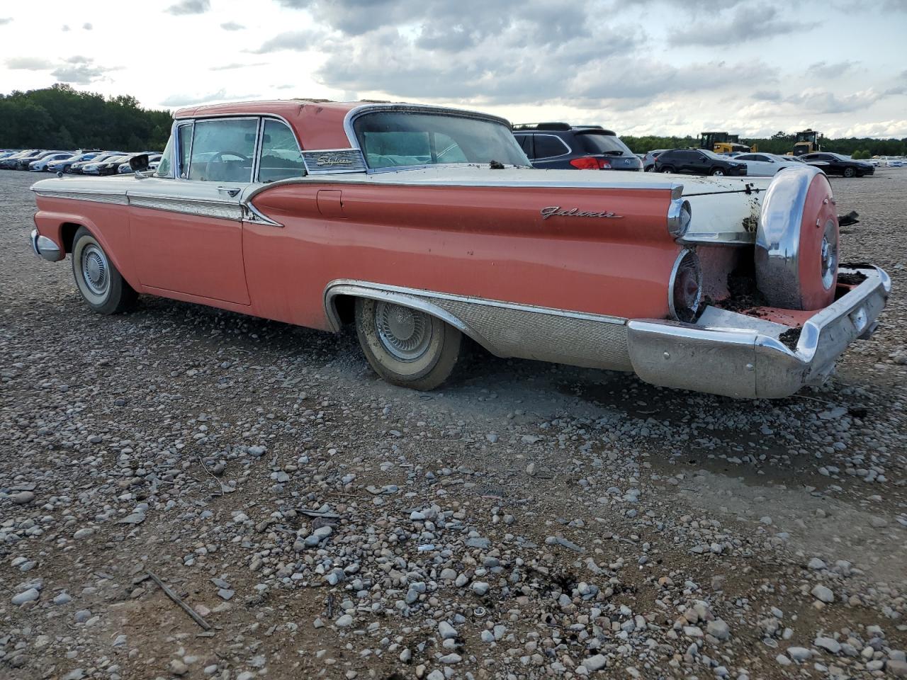 0000000H9KW103436 1959 Ford Skyliner