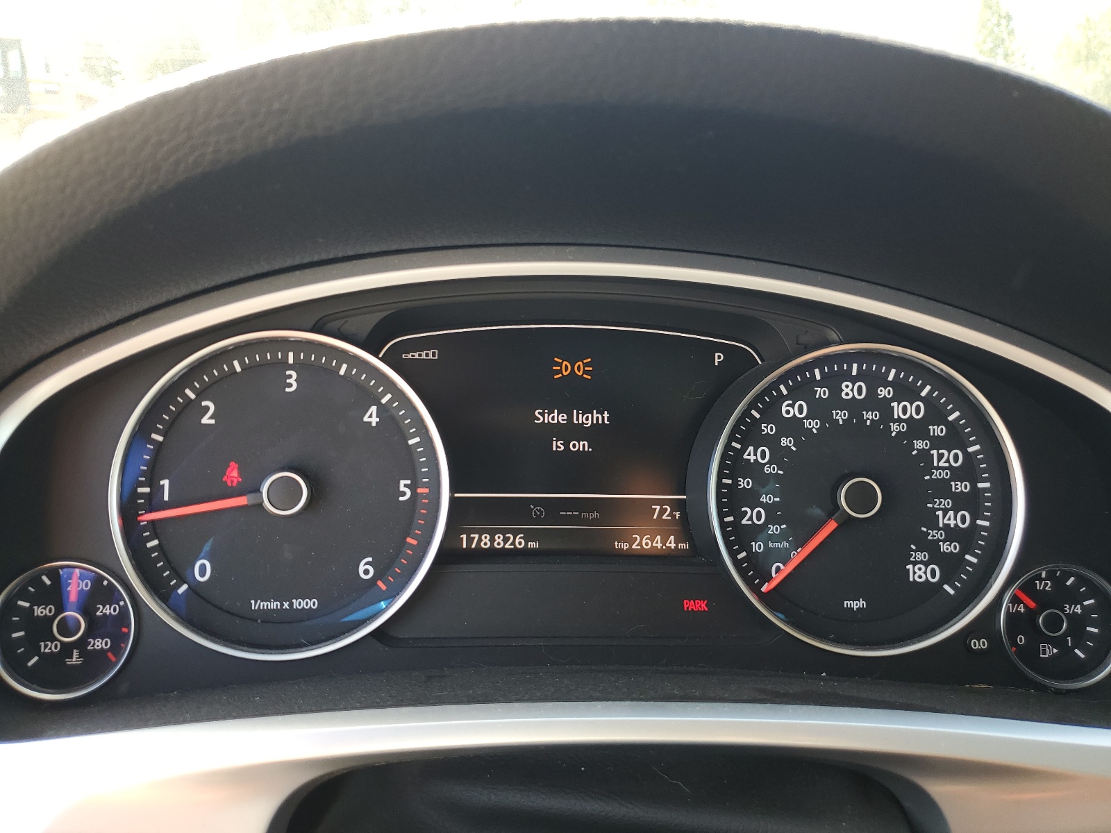 WVGEP9BP4DD001100 2013 Volkswagen Touareg V6 Tdi