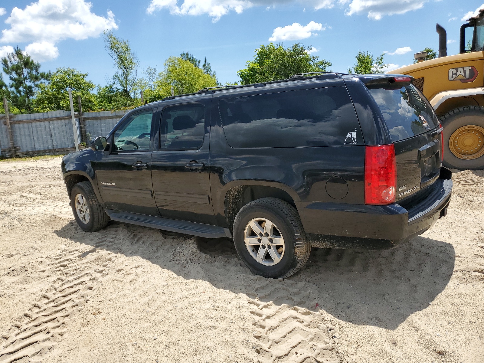 1GKUKHE36AR277458 2010 GMC Yukon Xl K1500 Sle