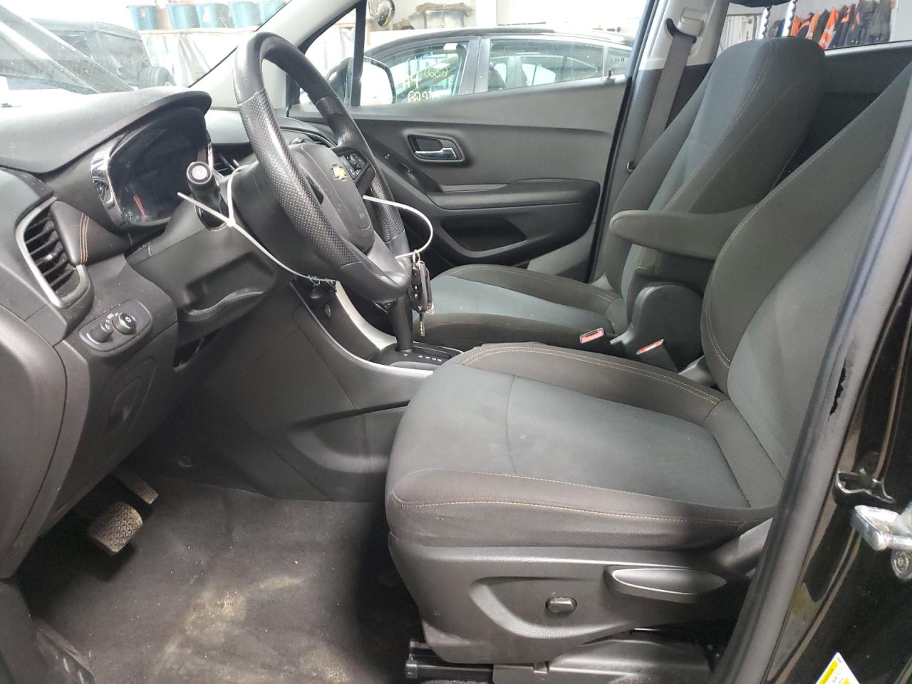 2020 Chevrolet Trax Ls VIN: KL7CJKSB2LB037478 Lot: 63618714