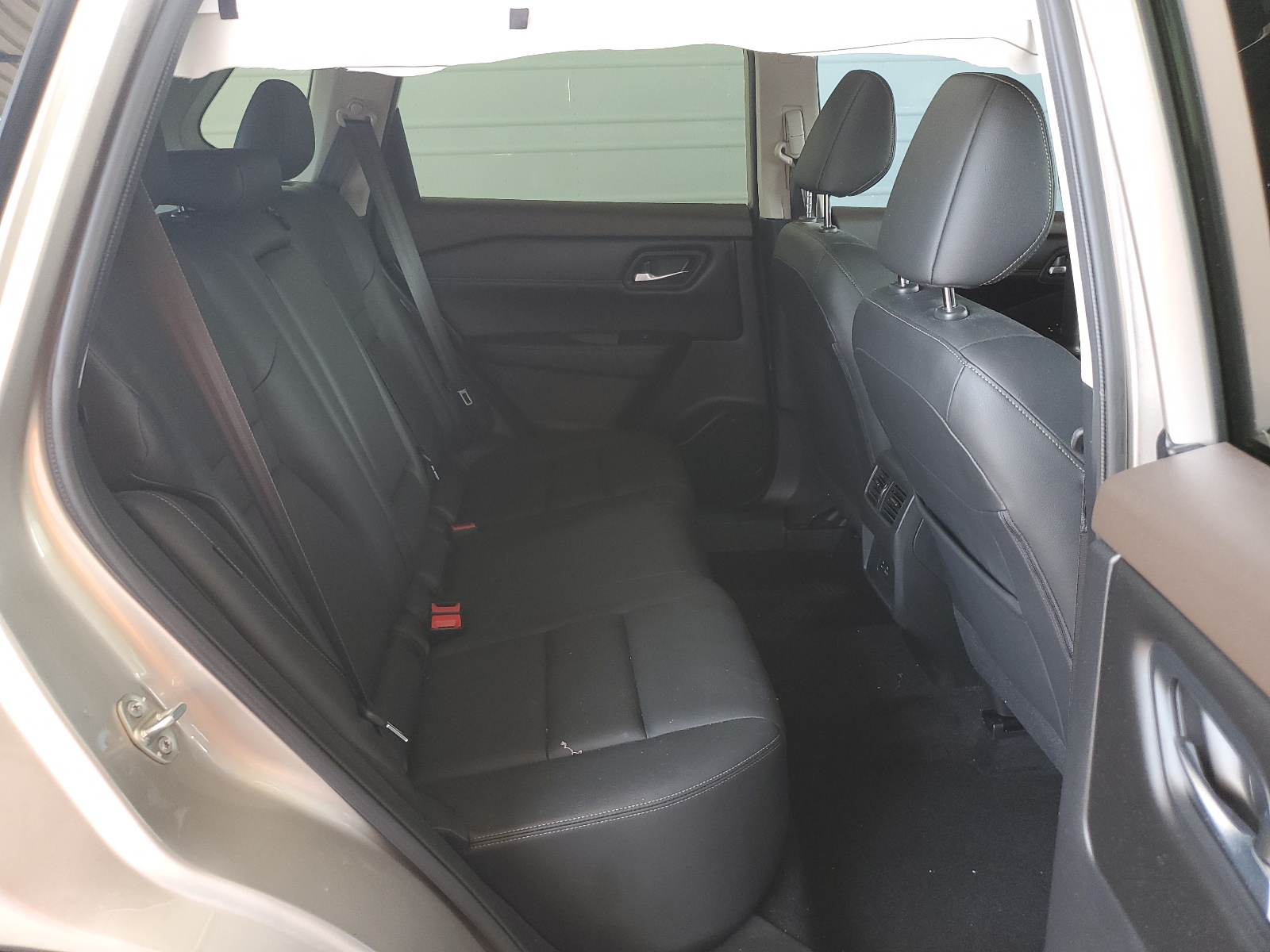 JN8BT3CA4PW007244 2023 Nissan Rogue Sl