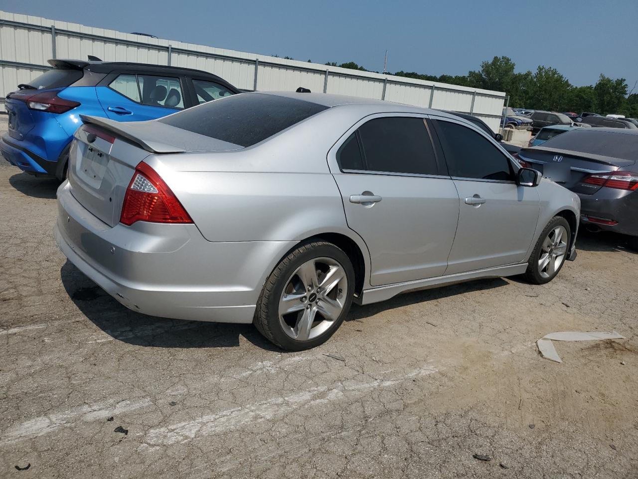 2012 Ford Fusion - Image 3