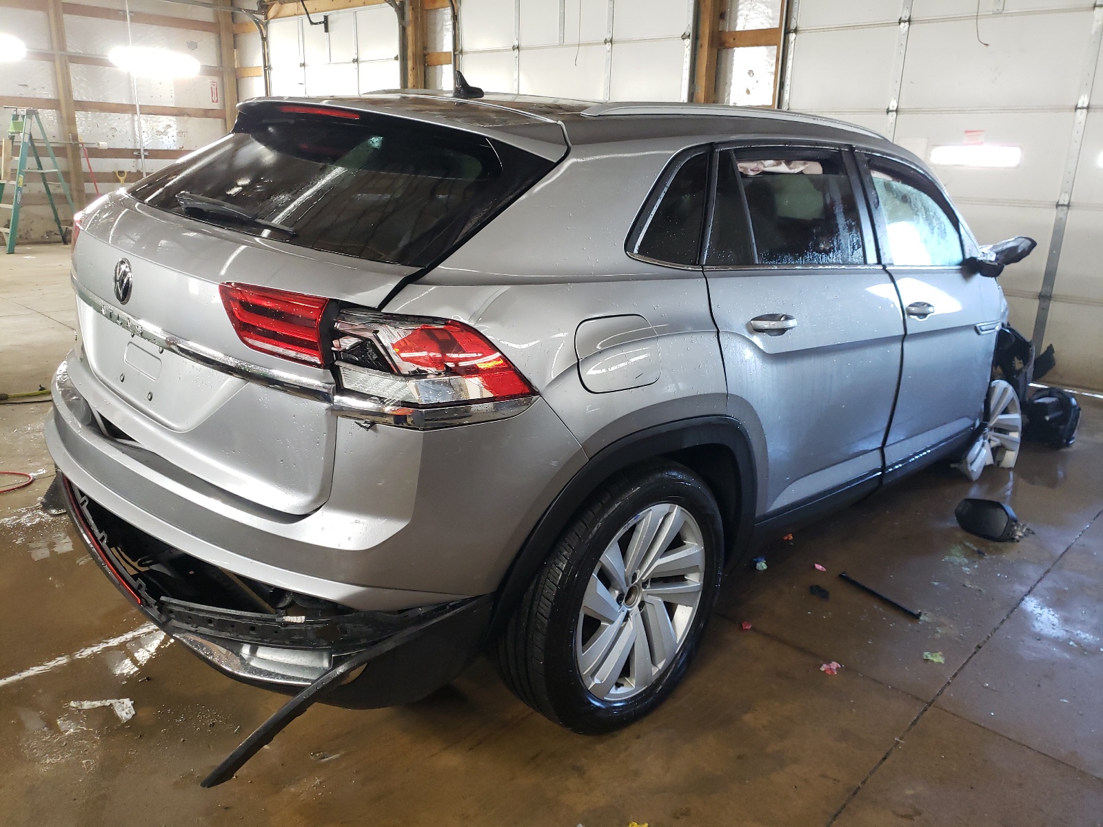 2022 Volkswagen Atlas Cross Sport Se vin: 1V2JE2CA8NC231089