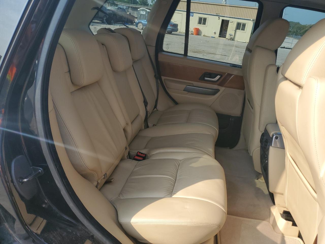 2007 Land Rover Range Rover Sport Hse VIN: SALSK25477A983363 Lot: 64706234