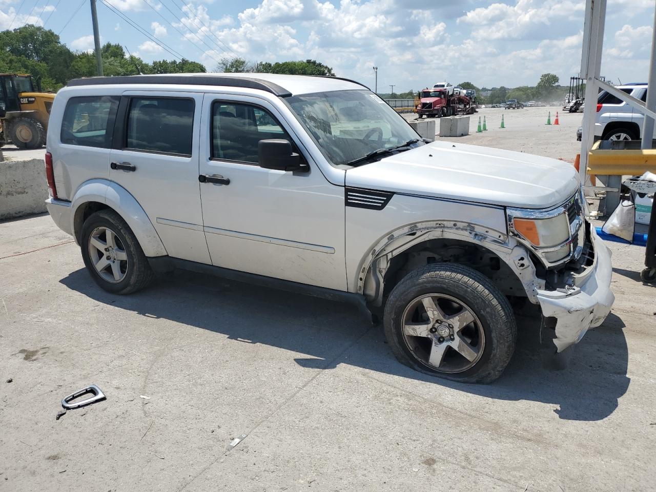 2011 Dodge Nitro - Image 4