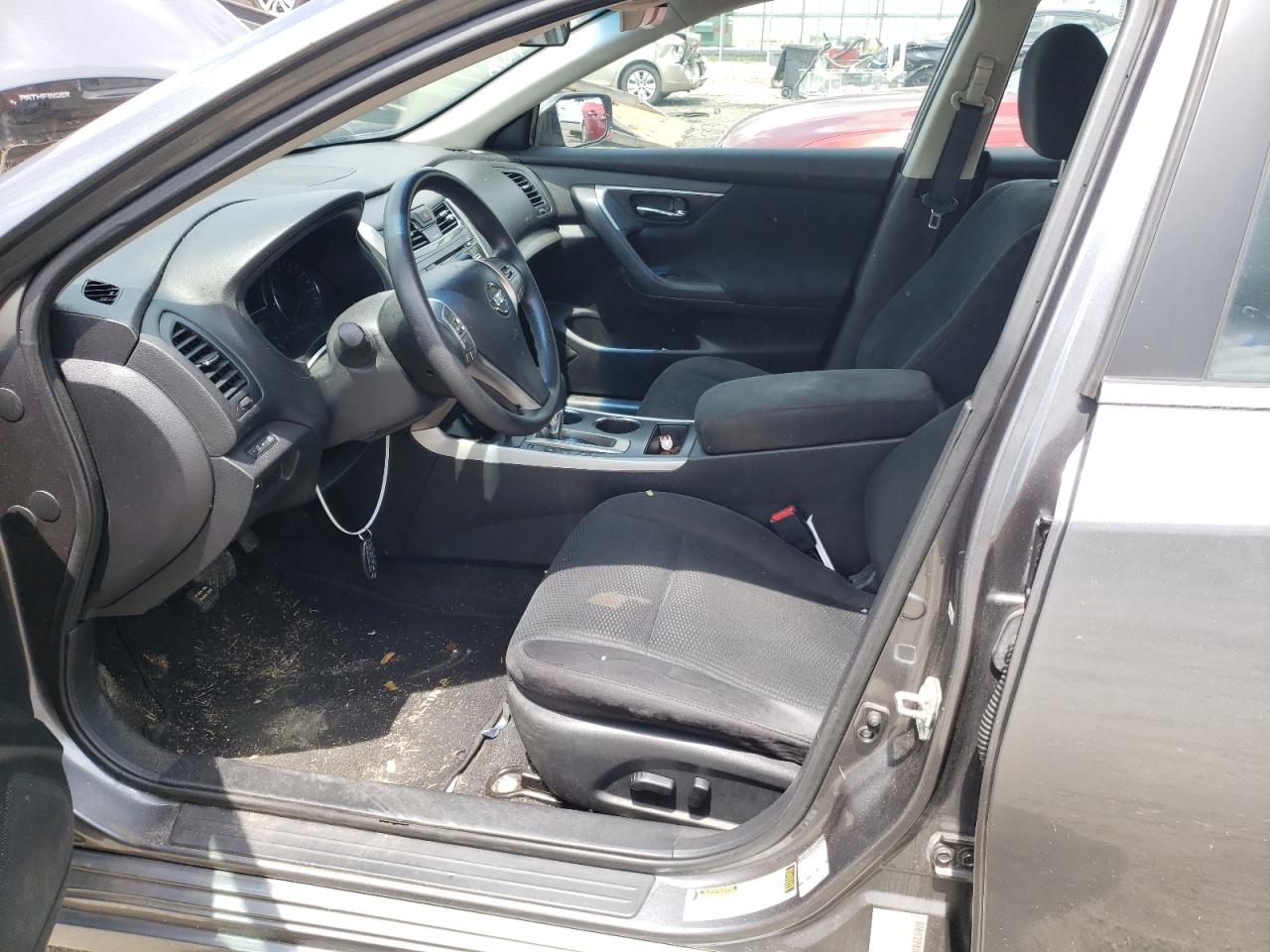 2015 Nissan Altima - Image 7