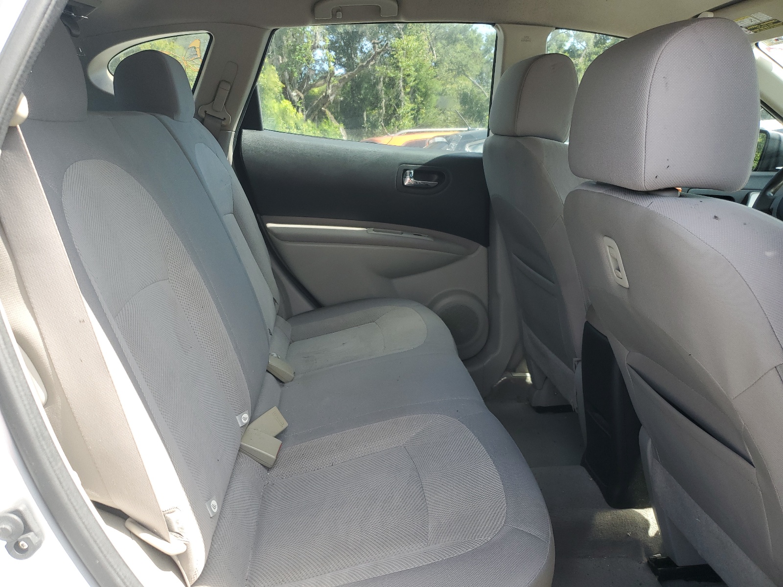 JN8AS5MT5BW563856 2011 Nissan Rogue S