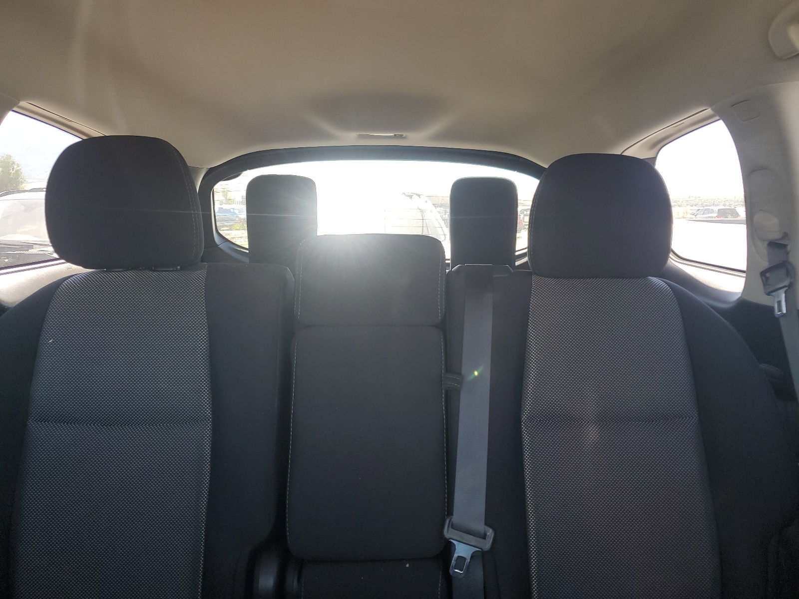 5N1DR2MM7KC621555 2019 Nissan Pathfinder S