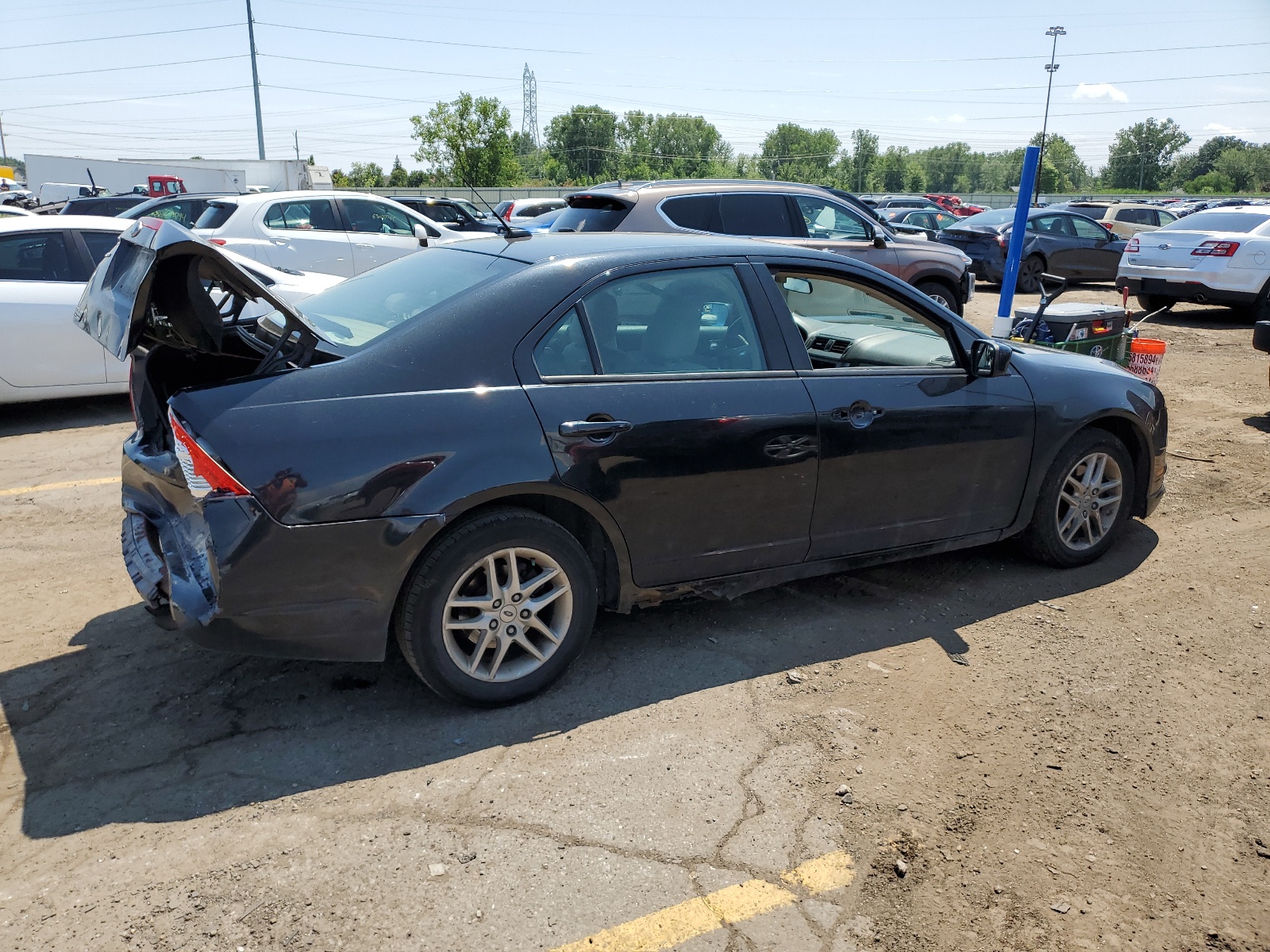 3FAHP0GA7AR378711 2010 Ford Fusion S