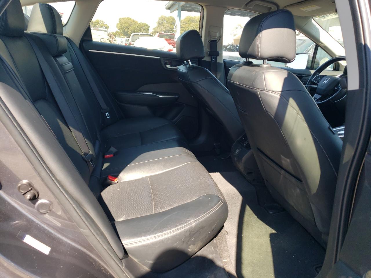 2018 Honda Clarity Touring VIN: JHMZC5F35JC023320 Lot: 62855114