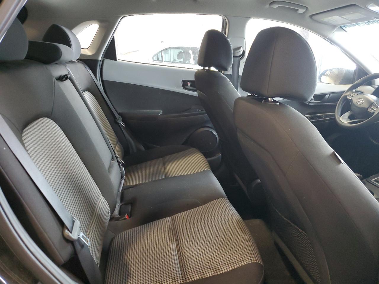 2019 Hyundai Kona Se VIN: KM8K12AA8KU199945 Lot: 65082744