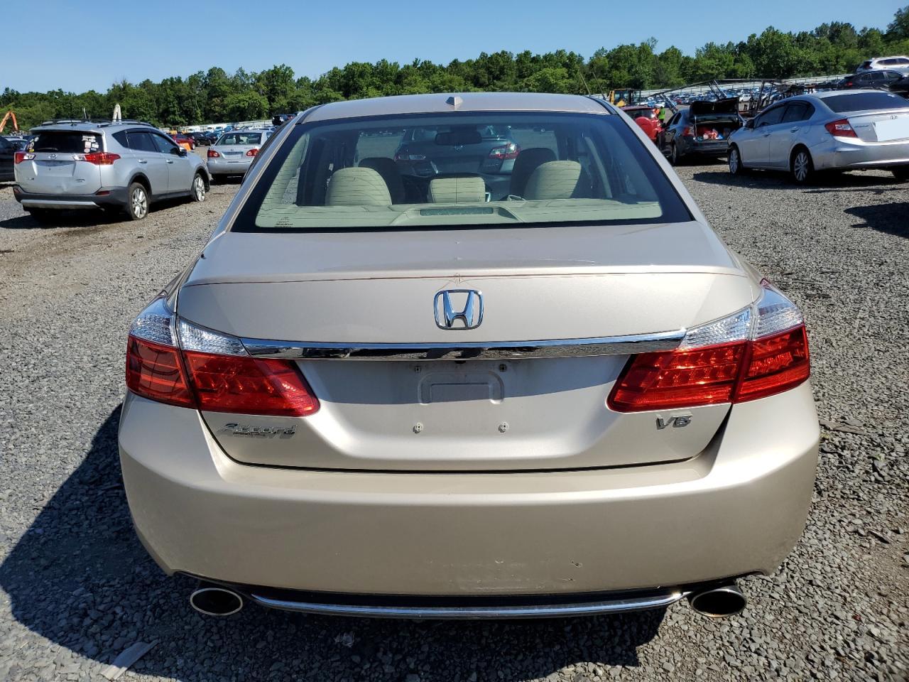 2013 Honda Accord Exl VIN: 1HGCR3F84DA035689 Lot: 61397004