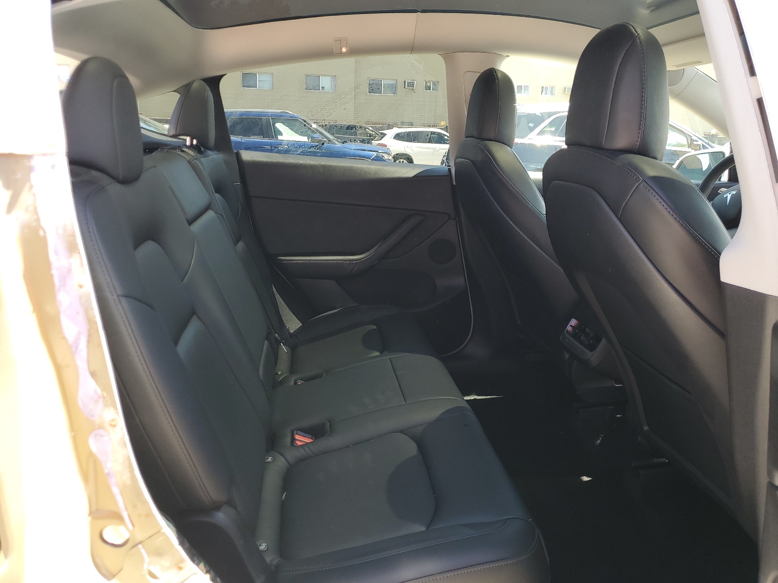 5YJYGDEF6MF216610 2021 Tesla Model Y