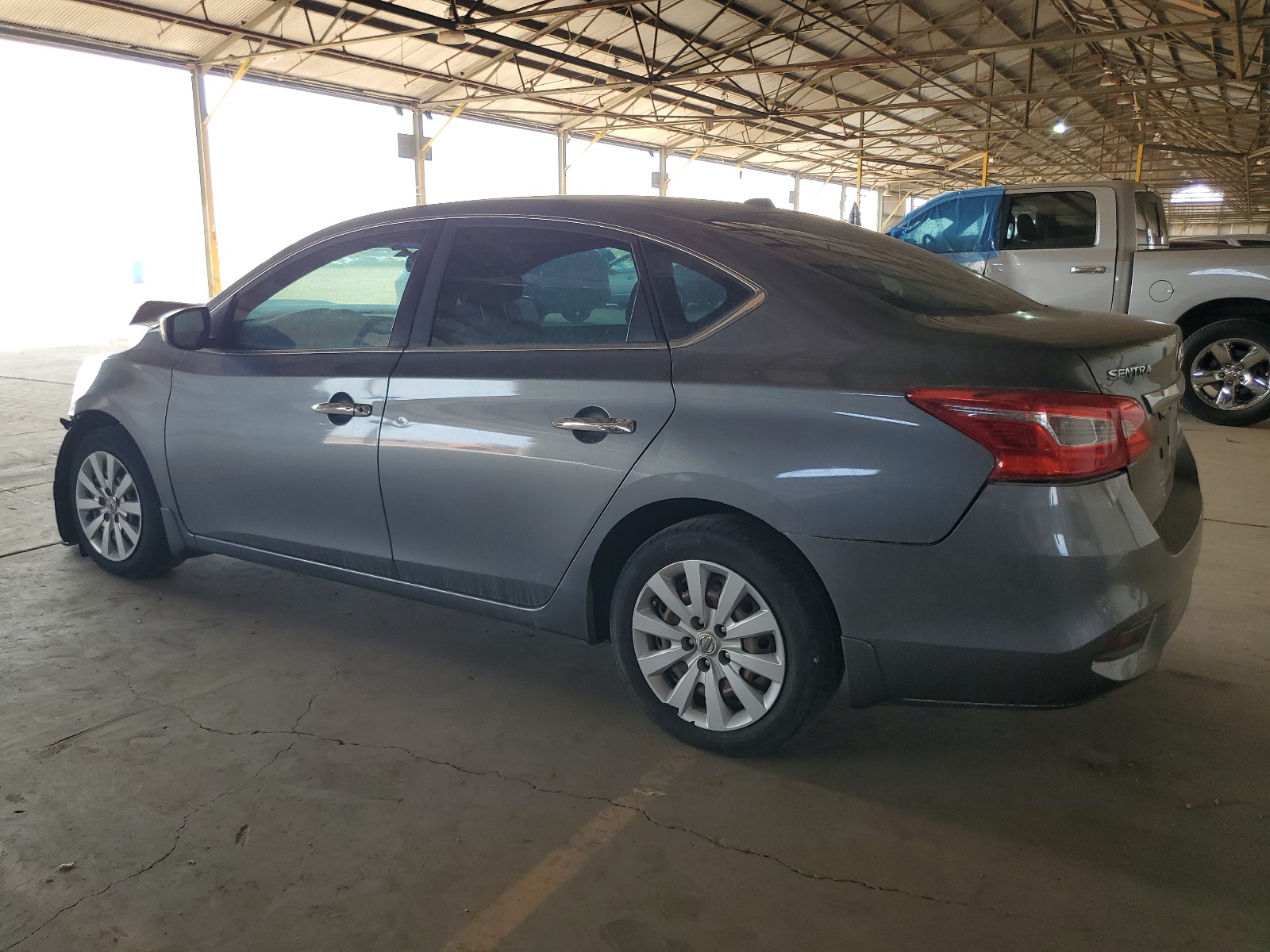 2016 Nissan Sentra S vin: 3N1AB7AP4GL658374