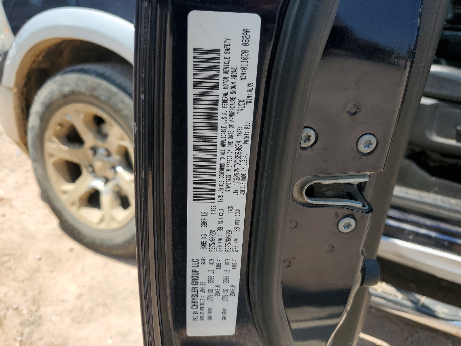 1C6RR7NTXDS580674 2013 Ram 1500 Laramie