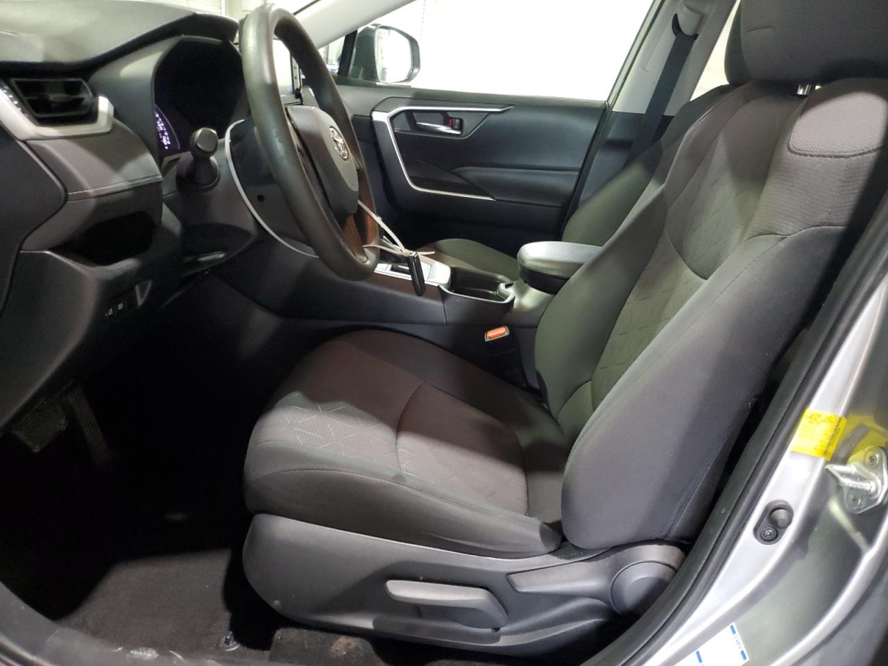 2019 Toyota Rav4 Xle VIN: 2T3P1RFV1KC048240 Lot: 64405194