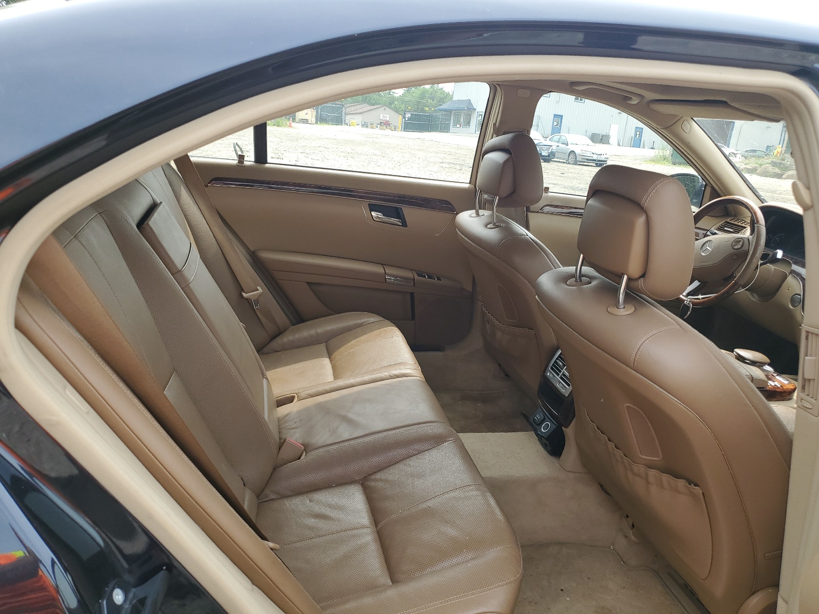 WDDNG86X79A244150 2009 Mercedes-Benz S 550 4Matic