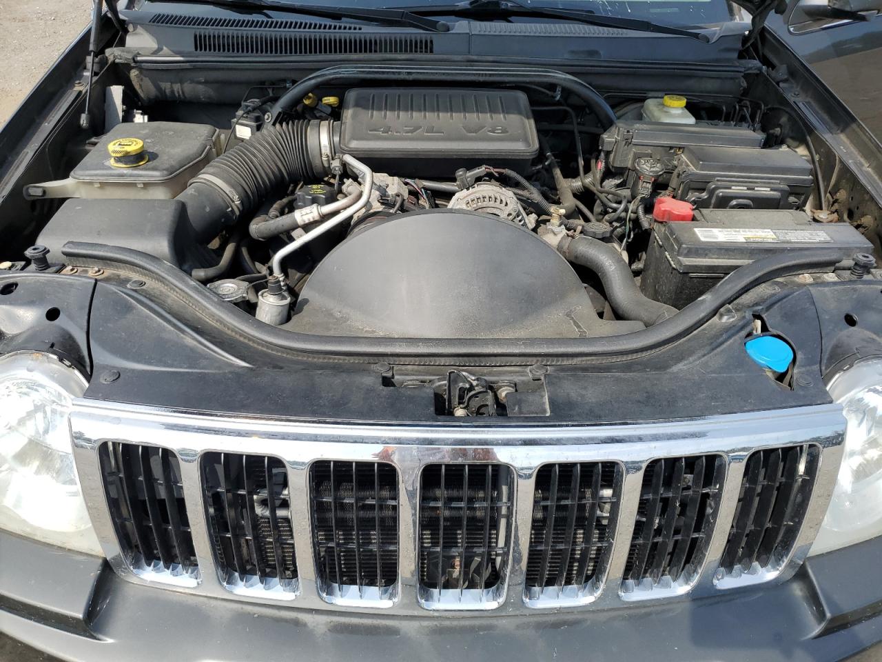 2005 Jeep Grand Cherokee Limited VIN: 1J4HR58N35C714744 Lot: 64607454