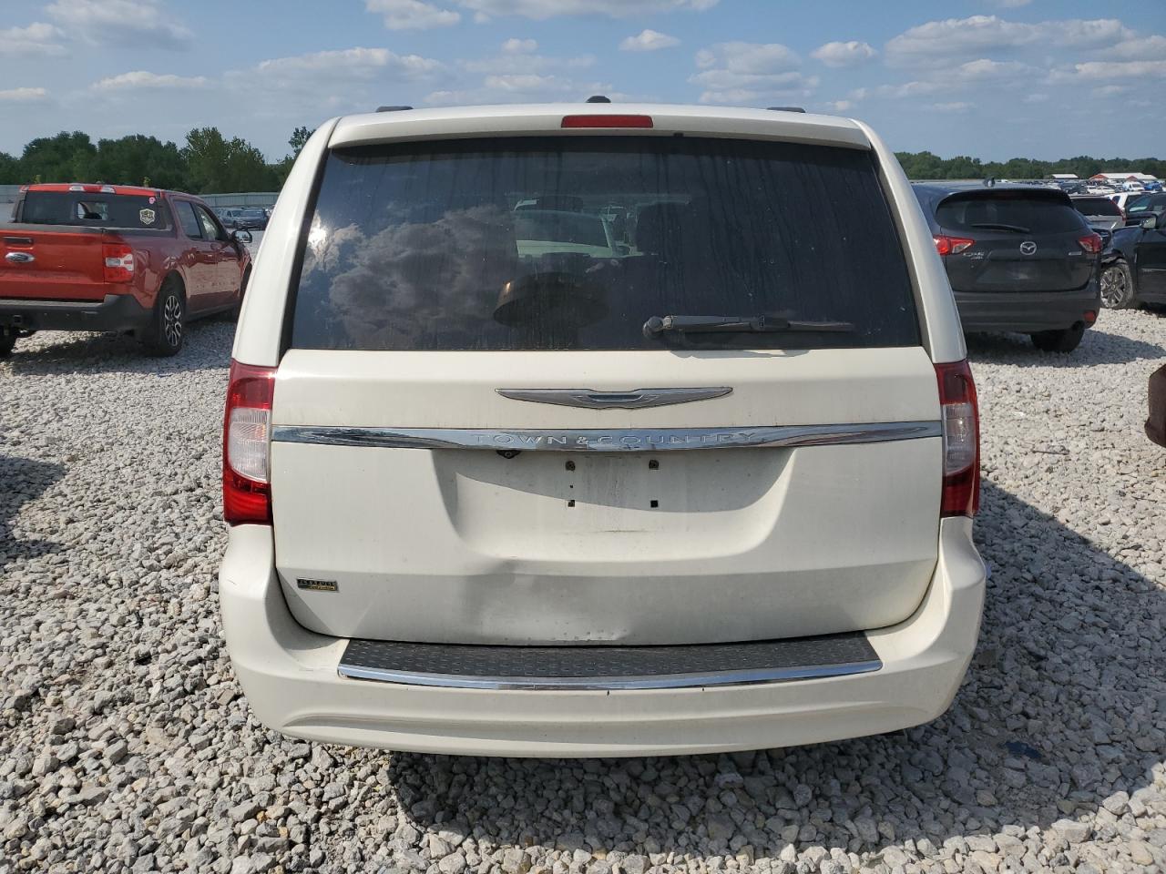 2011 Chrysler Town & Country Touring VIN: 2A4RR5DG5BR772255 Lot: 64472194