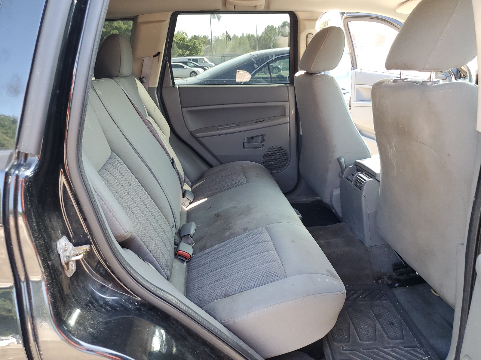 1J4GR48K56C176738 2006 Jeep Grand Cherokee Laredo