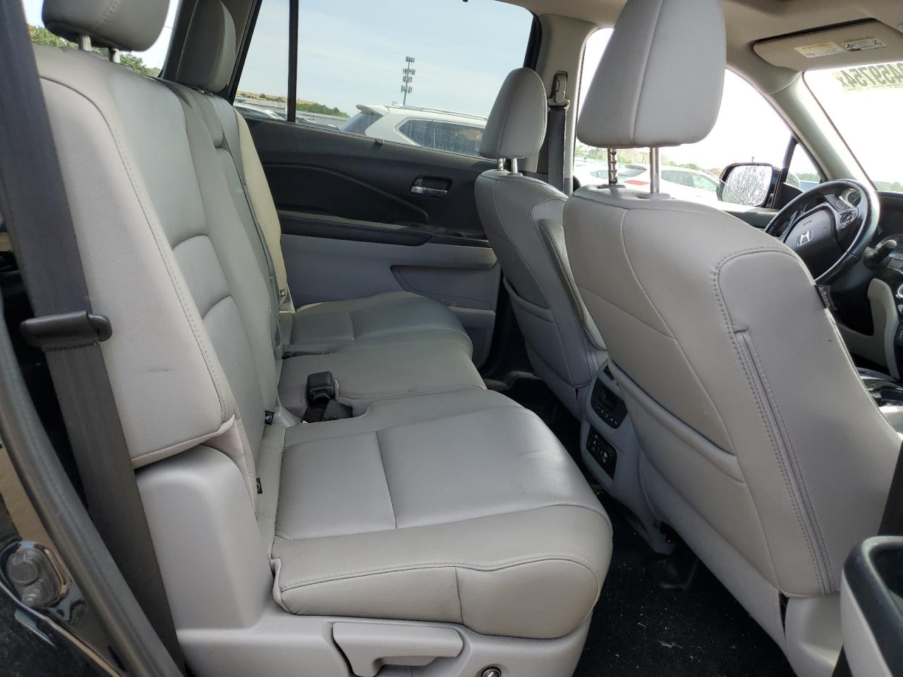 2016 Honda Pilot Touring VIN: 5FNYF6H93GB076444 Lot: 63459754