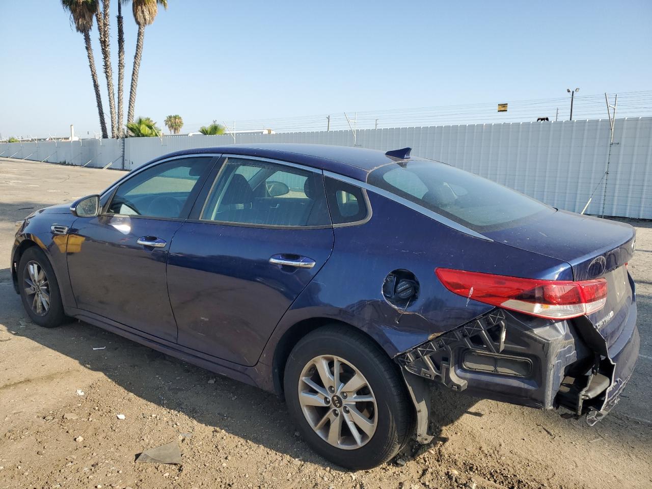 2017 Kia Optima Lx VIN: 5XXGT4L38HG144442 Lot: 63140904