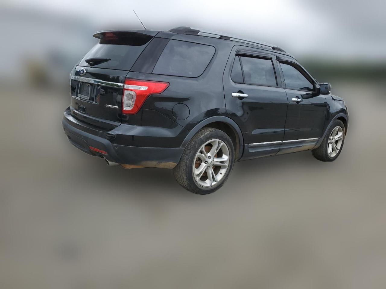 2015 Ford Explorer - Image 3