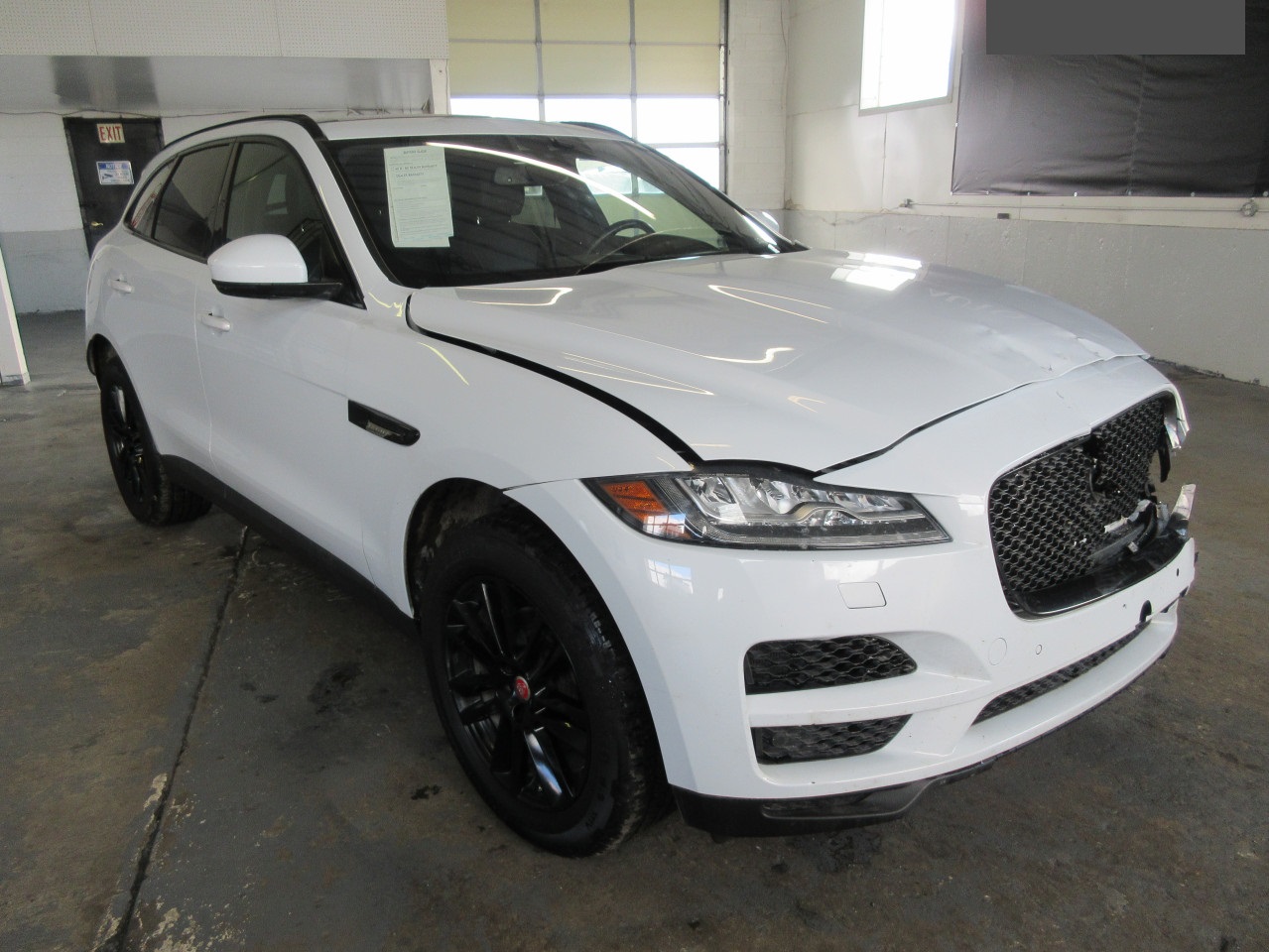 2018 Jaguar F-Pace Prestige vin: SADCK2FX8JA322215