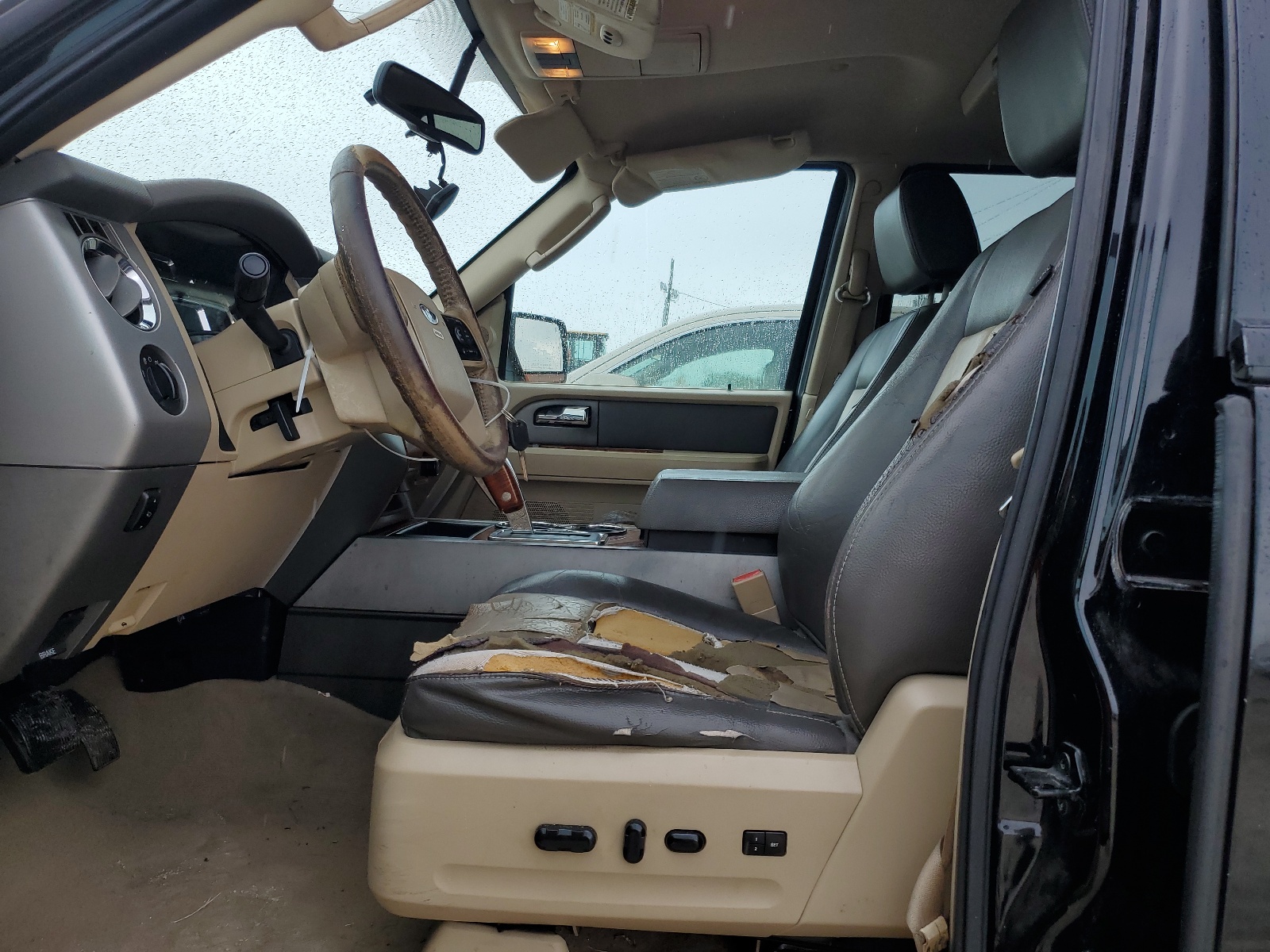 1FMFU17547LA40673 2007 Ford Expedition Eddie Bauer