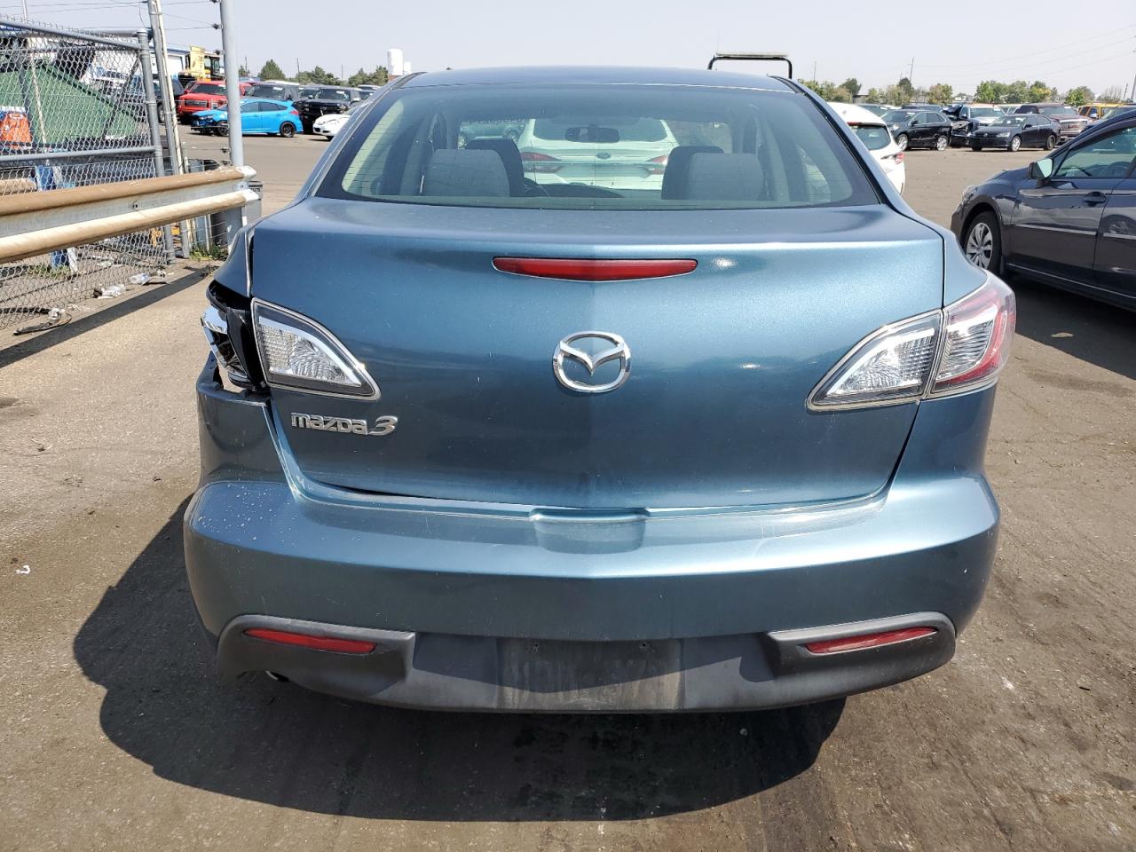 2010 Mazda 3 I VIN: JM1BL1SG8A1337382 Lot: 64888274