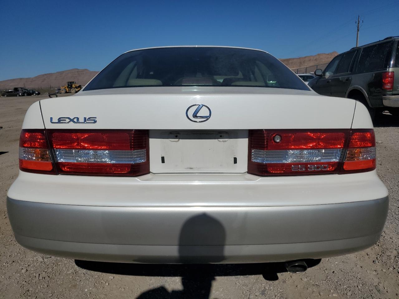 2001 Lexus Es 300 VIN: JT8BF28G210313264 Lot: 66812334